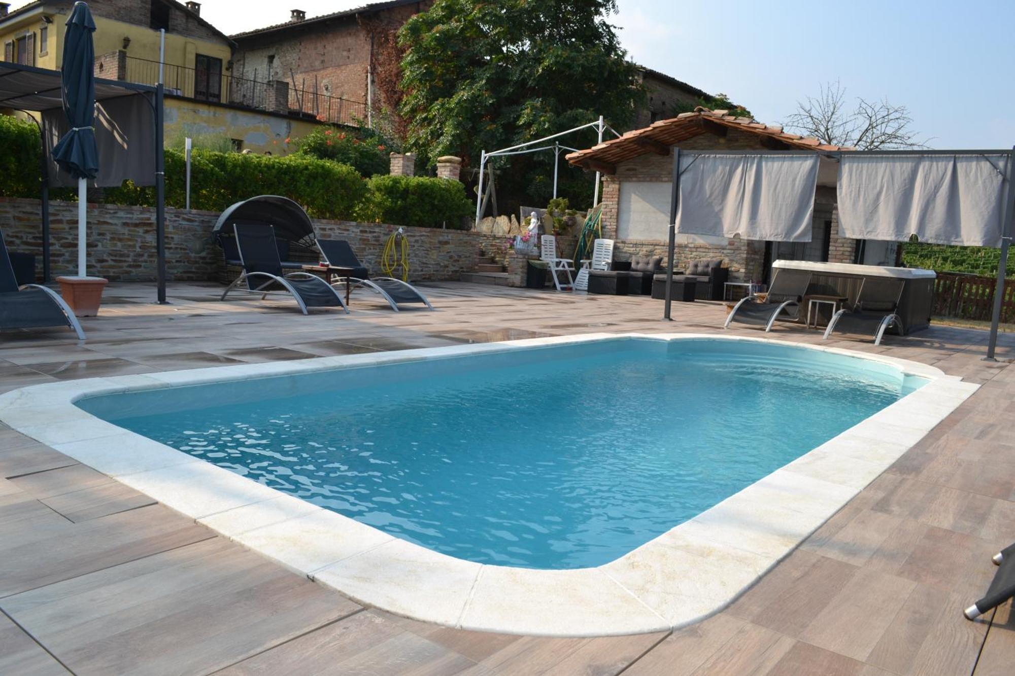 Agriturismo San Martino Castiglione Tinella Exterior foto